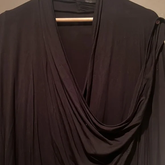 Crossover light sweater - Picture 2 of 3